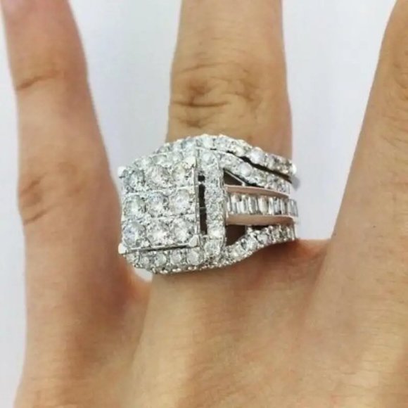 2pcs Elegant Stacking Rings Inlaid Shining Zircon Engagement Wedding Jewelry - Picture 2 of 5